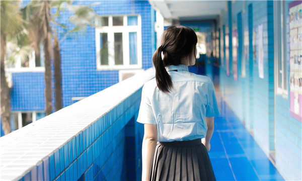 万年如何找到一个可以帮助我生孩子的女人？