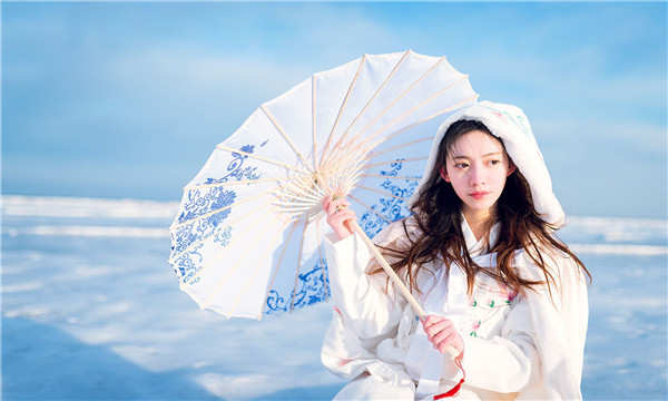 万年试管代怀生子多少钱一个？助孕之路的费用分析与方案选择
